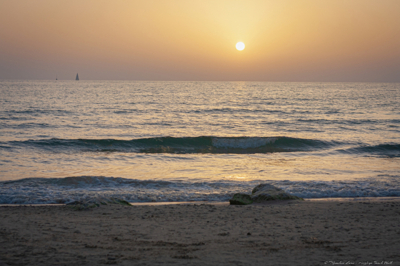 05-Herzliya-Beach-Walk